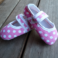 Pink Spot Shoes * NEW*